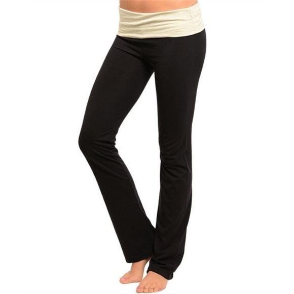 Black and Cream Yoga Pants - Picture 1 of 2